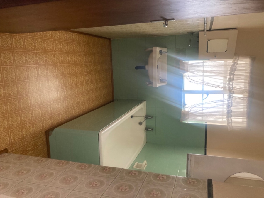 To Let  Bedroom Property for Rent in Cotswold Eastern Cape